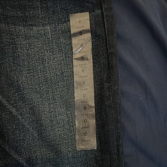 Size 0 short American Eagle Jegging Jeans - Picture 2 of 7